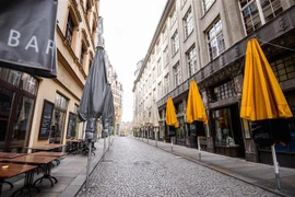 Cảnh vắng vẻ trên đường phố tại Leipzig, miền Đông Đức ngày 4/4/2020, trong bối cảnh dịch COVID-19 lan rộng. (Nguồn: THX/TTXVN) 