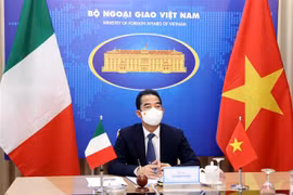 Thứ trưởng Bộ Ngoại giao Tô Anh Dũng tham dự Tham vấn chính trị cấp Thứ trưởng Ngoại giao Việt Nam-Italy lần thứ 3. (Ảnh: Phạm Kiên/TTXVN) 