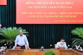 Chủ tịch nước làm việc với lãnh đạo TP.HCM về công tác chống dịch