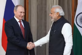Thủ tướng Ấn Độ Narendra Modi (phải) và Tổng thống Nga Vladimir Putin. (Nguồn: AFP/Getty Images)