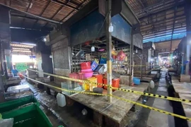 Phsar Leu là chợ lớn nhất thuộc tỉnh duyên hải Tây Nam Campuchia. (Ảnh: Trần Long/TTXVN) 