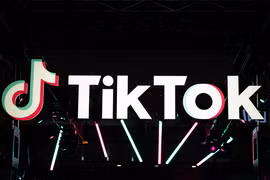 Biểu tượng nền tảng truyền thông xã hội TikTok. (Ảnh: AFP/TTXVN)