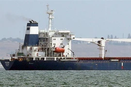 Chuyến tàu đầu tiên chở ngũ cốc của Ukraine rời cảng Odessa ngày 1/8/2022. (Ảnh: AFP/TTXVN) 