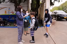 [Photo] Lào tăng cường các biện pháp phòng chống COVID-19