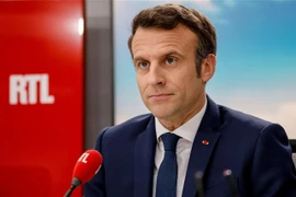 Tổng thống Pháp Emmanuel Macron phát biểu tại Neuilly-sur-Seine, Pháp, ngày 8/4/2022. (Ảnh: AFP/TTXVN) 