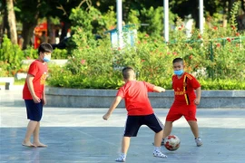 Các khu công viên, vườn hoa được hoạt động trở lại. (Ảnh: An Đăng/TTXVN) 