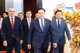 Chủ tịch Quốc hội dự Hội nghị Công bố Quy hoạch và Xúc tiến Đầu tư tỉnh Phú Yên