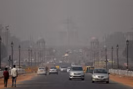 Đường phố thủ đô New Delhi ở Ấn Độ. (Nguồn: AFP/TTXVN) 