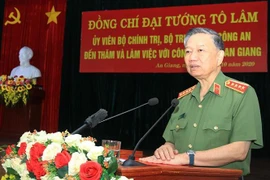 Đại tướng Tô Lâm, Bộ trưởng Bộ Công an phát biểu tại buổi làm việc. (Ảnh: Công Mạo/TTXVN)