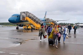 Cảng Hàng không Quốc tế Phú Bài. (Ảnh: Hồ Cầu/TTXVN) 