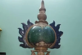 Bắt giữ đối tượng trộm trái châu cổ tại lăng Lê Văn Duyệt