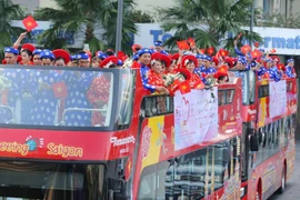 [Photo] Lễ cưới tập thể của 100 cặp đôi tại Thành phố Hồ Chí Minh