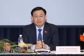Chủ tịch Quốc hội Vương Đình Huệ phát biểu tại Tọa đàm doanh nghiệp Việt Nam-Phần Lan. (Ảnh: Doãn Tấn/TTXVN) 