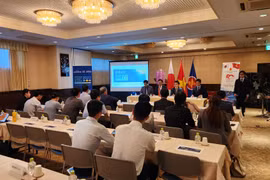 Quang cảnh buổi họp báo giới thiệu sự kiện Diễn đàn Trí thức Việt Nam 2023 tại Nhật Bản. (Ảnh: Nguyễn Tuyến/Vietnam+)