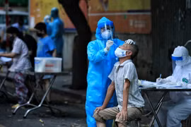 Hà Nội xét nghiệm nhiều người liên quan đến ca bệnh tại số 39 Hàng Bài