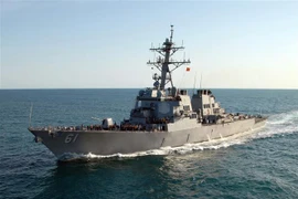 Tàu khu trục USS Ramage của Hải quân Mỹ. (Nguồn: AFP/TTXVN) 