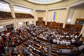 Quang cảnh một phiên họp của Quốc hội Ukraine. (Ảnh: AFP/TTXVN)