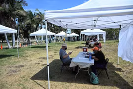 Một điểm tiêm vaccine phòng bệnh đậu mùa khỉ ở Los Angeles, bang California, Mỹ ngày 27/7/2022. (Ảnh: AFP/TTXVN) 