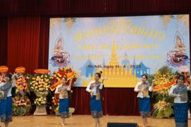 Lãnh đạo Đảng, Nhà nước gửi thư chúc mừng Năm mới Lào và Campuchia