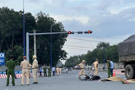 Hiện trường vụ tai nạn. (Ảnh: Huyền Trang/TTXVN) 