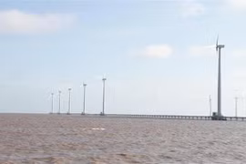 Một dự án điện gió tại thành phố Bạc Liêu. (Ảnh: Chanh Đa/TTXVN) 