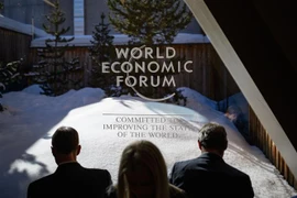 Việt Nam đã tham dự Hội nghị thường niên WEF Davos ở cấp cao, trong đó 4 lần tham dự Hội nghị thường niên WEF Davos ở cấp Thủ tướng Chính phủ (2007, 2010, 2017, 2019); 4 lần tham dự Hội nghị WEF ASEAN (trước năm 2016 là WEF Đông Á) cấp Thủ tướng Chính phủ
