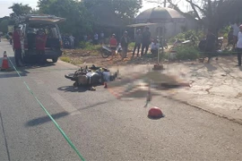 Hiện trường vụ tai nạn. (Ảnh: Đậu Tất Thành/TTXVN) 