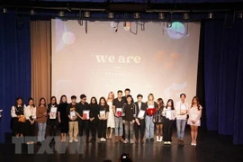 Sinh viên Việt Nam trao đổi kinh nghiệm học tập, nghiên cứu tại Nga