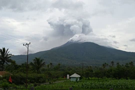 Một núi lửa ở Indonesia. (Ảnh: THX/TTXVN)