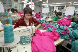 Fitch Ratings lạc quan về triển vọng tăng trưởng của kinh tế Việt Nam