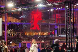 Khai mạc Liên hoan phim quốc tế Berlin tại Berlinale Palast. (Ảnh: Phương Hoa/TTXVN)