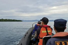 13 người mất tích khi con tàu chở 77 hành khách bị chìm ở vùng biển ngoài khơi tỉnh North Maluku. (Nguồn: AP) 
