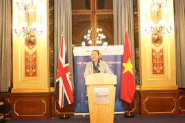 Bà Anne-Marie Trevelyan, Quốc vụ khanh phụ trách Ấn Độ Dương-Thái Bình Dương Bộ Ngoại giao Anh, phát biểu khai mạc Lễ công bố Năm hữu nghị Việt Nam-Vương quốc Anh 2023. (Ảnh: Phong Hà/Vietnam+)