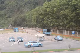 Sa hình thi thực hành sát hạch lái xe tại Trung tâm Đào tạo, Sát hạch lái xe Trường Cao đẳng Than khoáng sản Việt Nam (trụ sở tại Quảng Ninh). (Ảnh: Thanh Vân/TTXVN)