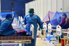 Bệnh nhân COVID-19 được điều trị tại New Delhi, Ấn Độ, ngày 25/5/2021. (Nguồn: THX/TTXVN) 