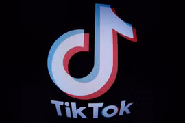 Biểu tượng nền tảng truyền thông xã hội TikTok. (Ảnh: AFP/TTXVN)