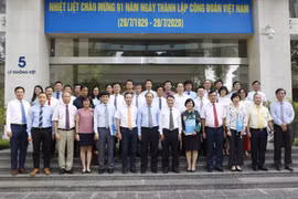 TTXVN làm việc với các Trưởng cơ quan đại diện Việt Nam tại nước ngoài