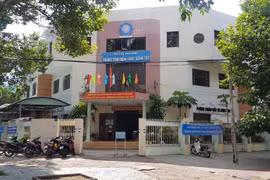 Nhiều cán bộ ở CDC Trà Vinh bị bắt vì có liên quan đến Công ty Việt Á. (Nguồn: thanhnien.vn) 