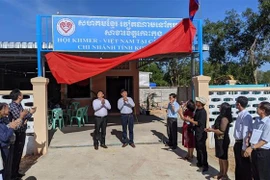 Khánh thành nhà sinh hoạt cộng đồng Hội Khmer-Việt Nam tỉnh Koh Kong. (Ảnh: Vũ Hùng/TTXVN)