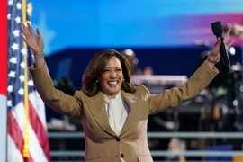 Phó Tổng thống Mỹ Kamala Harris giành được sự ủng hộ lớn tại Đại hội toàn quốc của đảng Dân chủ ở Chicago, Illinois, ngày 19/8/2024. (Ảnh: Reuters/TTXVN)