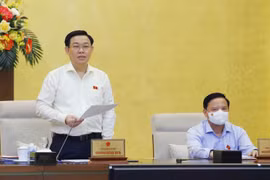 Chủ tịch Quốc hội Vương Đình Huệ phát biểu bế mạc. (Ảnh: Doãn Tấn/TTXVN) 