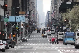 Một tuyến phố ở New York, Mỹ ngày 19/3/2020. (Nguồn: THX/TTXVN) 