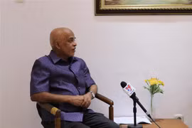Tác giả Veeramalla Anjaiah. (Ảnh: Hữu Chiến/TTXVN)