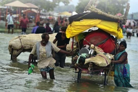 Ít nhất 90 người thiệt mạng và mất tích trong lũ quét ở Ấn Độ