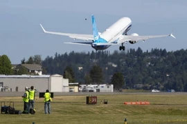 Máy bay 737 MAX 10 của Boeing cất cánh từ sân bay Renton, Washington, Mỹ. (Ảnh: Getty Images/TTXVN)