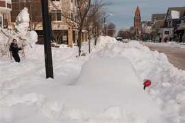 Tuyết phủ trắng New York, Mỹ, ngày 28/12/2022. (Ảnh: AFP/TTXVN) 