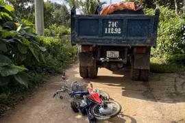 Hiện trường vụ tai nạn khiến hai chị em thương vong. (Nguồn: Báo Quảng Trị)