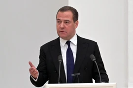 Phó Chủ tịch Hội đồng An ninh Liên bang Nga Dmitry Medvedev phát biểu tại một cuộc họp ở Moskva. (Ảnh: AFP/TTXVN)