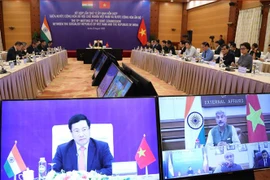 Phó Thủ tướng, Bộ trưởng Bộ Ngoại giao Phạm Bình Minh và Bộ trưởng Bộ Ngoại giao Ấn Độ Subrahmanyam Jaishankar đồng chủ trì Kỳ họp lần thứ 17 Ủy ban Hỗn hợp Việt Nam-Ấn Độ. (Ảnh: Lâm Khánh/TTXVN) 