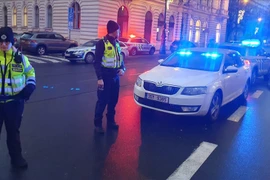 Cảnh sát thông báo đã vô hiệu hóa nghi phạm nổ súng trong tòa nhà Khoa Triết học thuộc trường Đại học Charles. (Nguồn: AA)